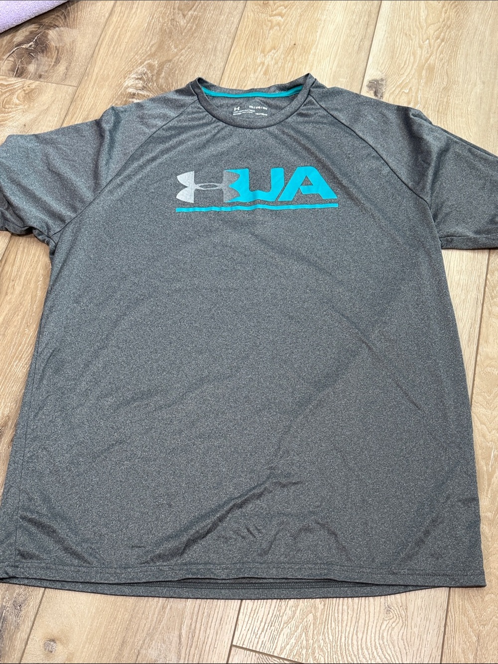 Under Armour Men's Charcoal Gray Short-Sleeve Performance Tee with Teal Logo